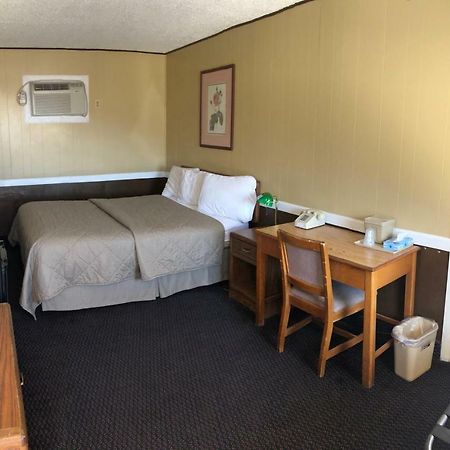 Geneva Inn Ngoại thất bức ảnh
